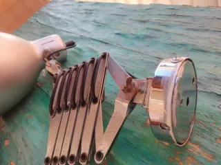 Lampara antigua cromada tijeras