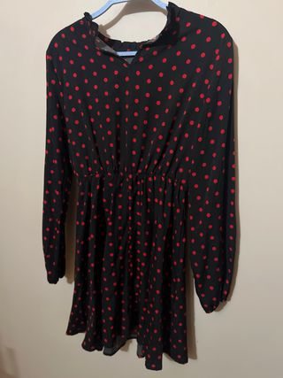 Vestido de mujer con lunares