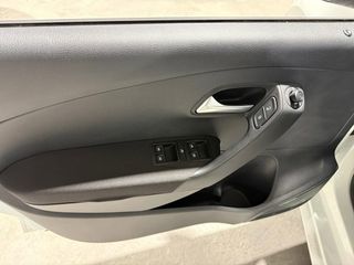 Volkswagen Polo 2015