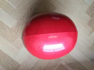 Casco de esquí rojo. 56-58cm. L infantil, S adulto
