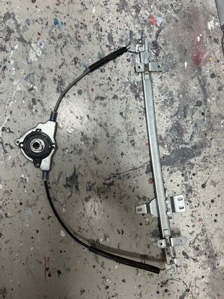 Elevalunas Nissan Terrano 2