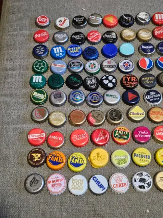 Lote 111 chapas de botella coleccionismo