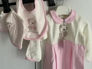 Tutina tg 6 mesi neonata GF Ferre