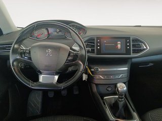 Peugeot 308 1.2 PureTech Tech Edition
