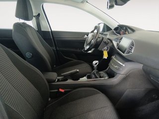 Peugeot 308 1.2 PureTech Tech Edition