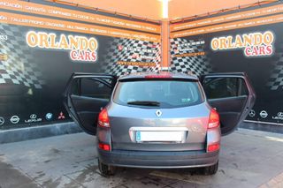 RENAULT Clio Grand Tour Authentique dCi 90 eco2 E5
