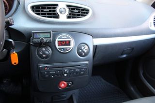 RENAULT Clio Grand Tour Authentique dCi 90 eco2 E5