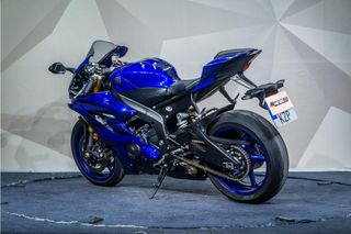 YAMAHA R6 IMPECABLE * POCOS KM *