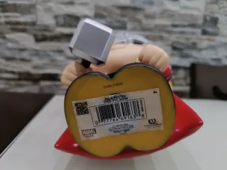 Hucha y Martillo de Thor (Marvel).