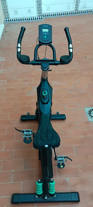 Bicicleta Estática Cecotec..