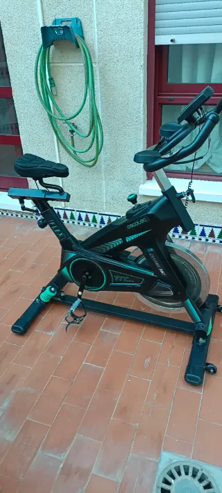 Bicicleta Estática Cecotec..