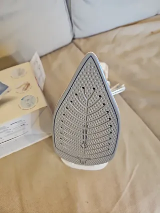 Plancha de vapor HOME 2000W