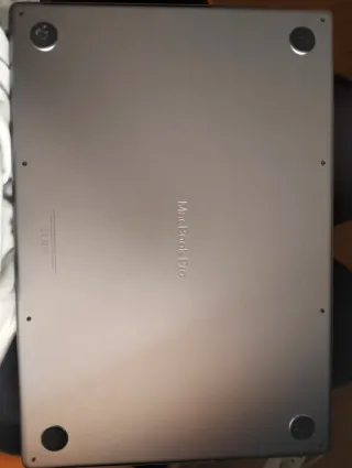 MacBook Pro 16 M1 MAX, 64GB de Ram, GPU32, 1TB