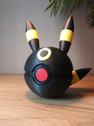 Umbreon Ball - Nintendo Cartridge Holder