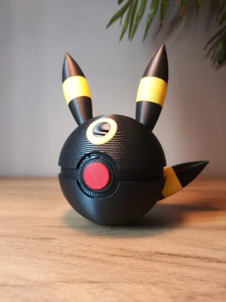 Umbreon Ball - Nintendo Cartridge Holder
