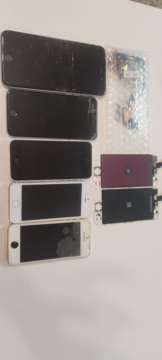 Lote iPhones (Negro y Blanco)