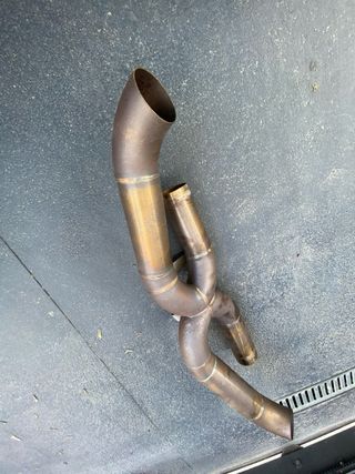 Escape deportivo artesanal Porsche 992 I GTS