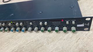 LA Audio 4x4 Procesador Señal Dinámica