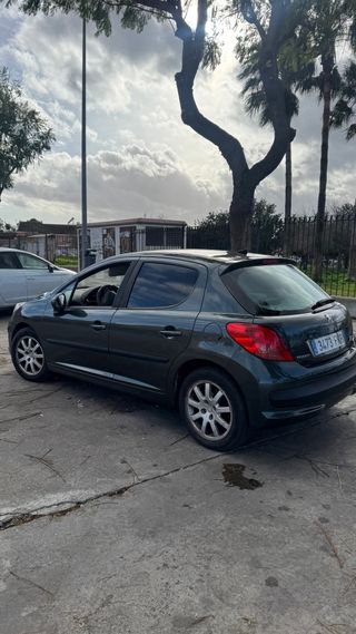 Peugeot 207 1.6 HDI