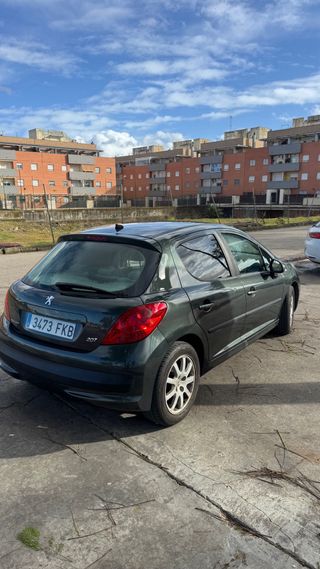 Peugeot 207 1.6 HDI