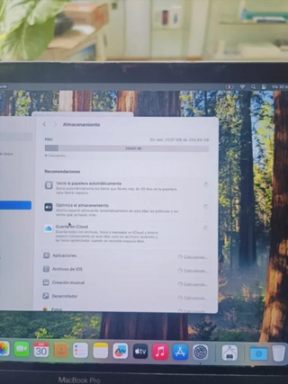 MacBook Pro 2020 256GB Gris