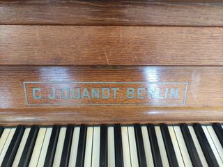 Due pianoforti in regalo