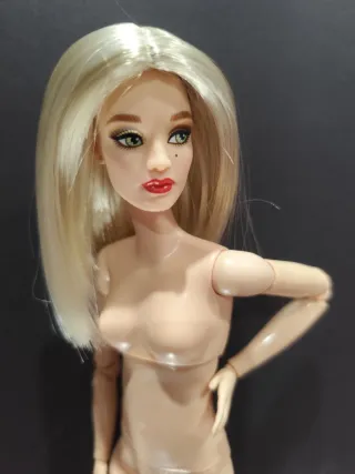 Kit di parrucche per bambole Barbie Basics 2