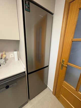 Nevera Hisense 6 meses uso