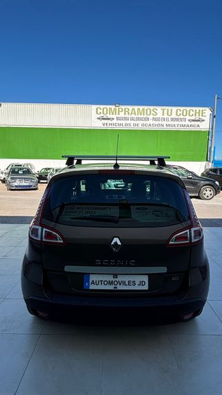Renault Scenic 2011
