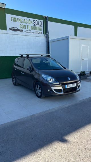 Renault Scenic 2011