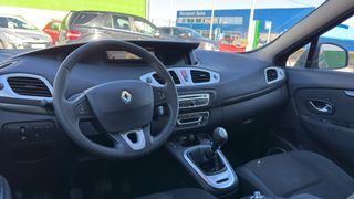 Renault Scenic 2011