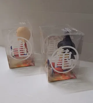 Figuras Dragon Ball - Hucha Krilin y Goku