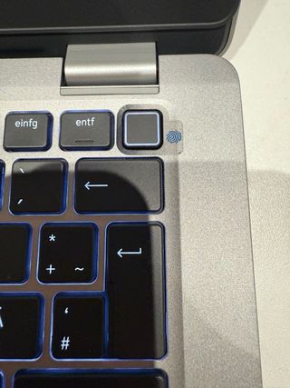 Portátil Dell Plata y Negro