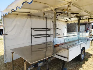 Remolque para puesto ambulante 5m