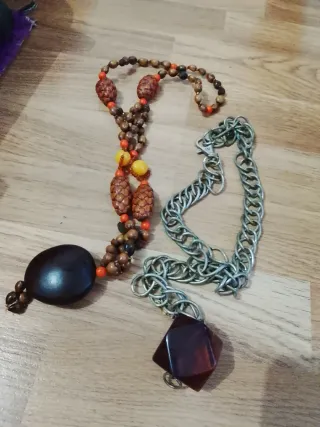 Lote collares y pulsera