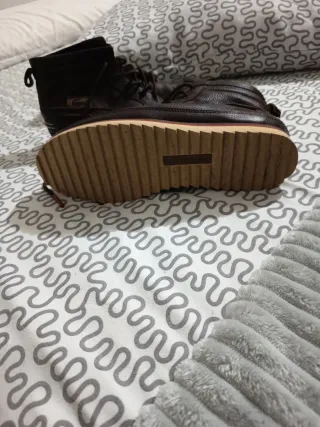 Botín piel marrón Lacoste