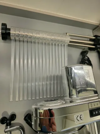 Máquina para pasta Pastadrive 100W +secapastas