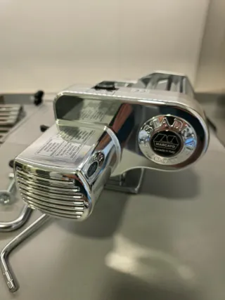 Máquina para pasta Pastadrive 100W +secapastas