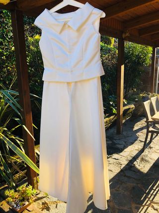 Vestido de comunión niña blanco y can can