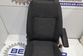 Peugeot 8846kc asiento delantero 5008 2.0 106744