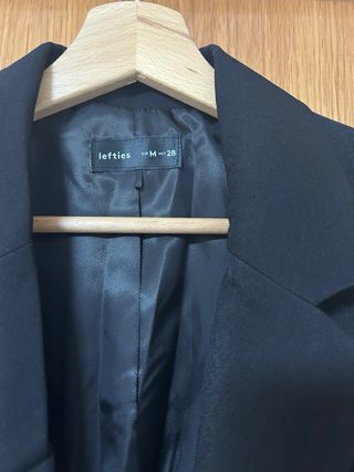 Americana negra de Lefties