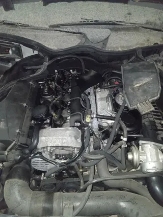 Mercedes-Benz Clase C 2004