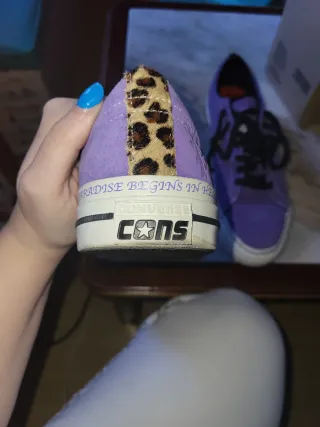 Converse Moradas Talla 43