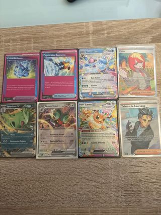 Colección Cartas Pokémon evoluciones Prismaticas