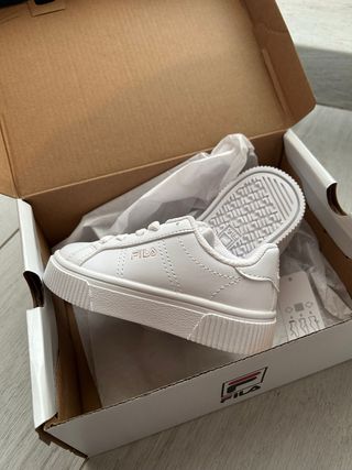 Zapatillas Fila Blancas Niña