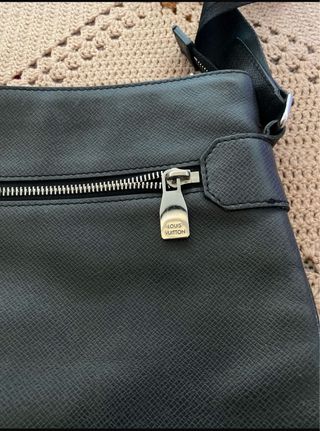 Borsa a tracolla Louis Vuitton nera