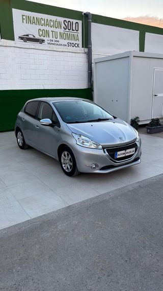 Peugeot 208 2016