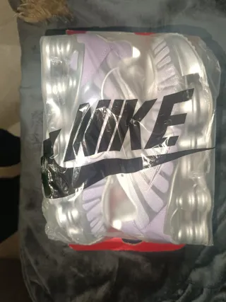 Nike Shox Morado Blanco Talla 39