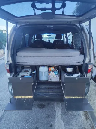 Hyundai H1 2.5 CDRI CAMPER