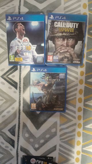 Console PS4 Slim 500GB + 3 Giochi